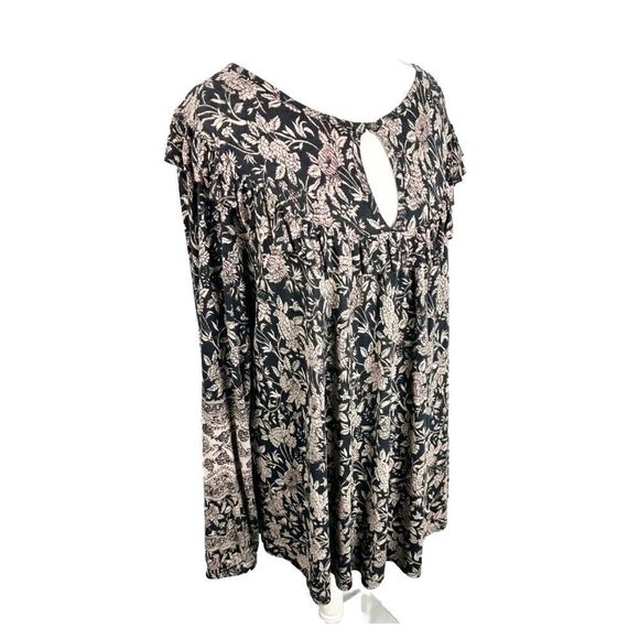 Lucky Brand Knit Tunic Top Keyhole Button Neck Ruffle Trim Black Floral Size 3X - Picture 9 of 11
